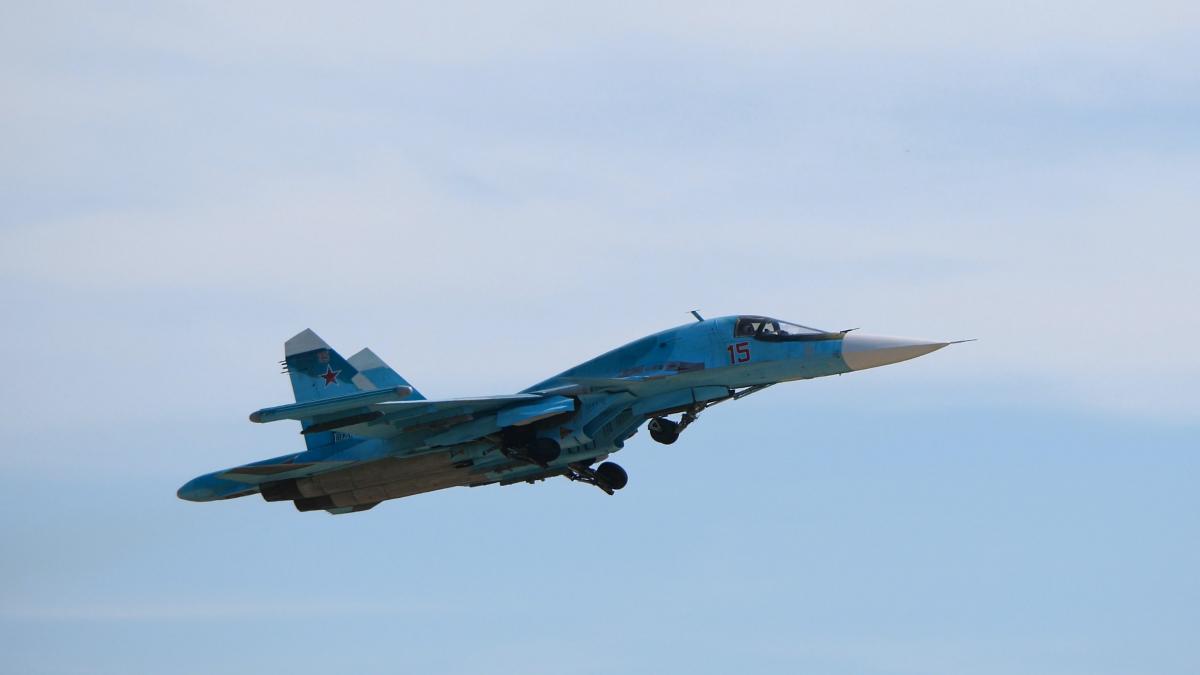 Россия использует Су-34 для запусков КАБов / фото ua.depositphotos.com Россия использует Су-34 для запусков КАБов / фото ua.depositphotos.com