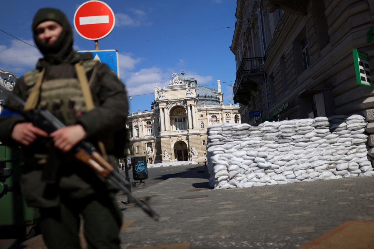 По данным СБУ, оккупанты хотят расшатать ситуацию в Одессе / фото REUTERS