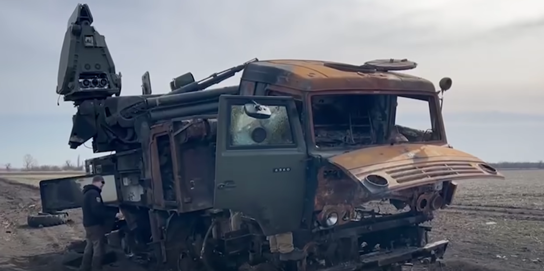 скріншот з відео скріншот з відео