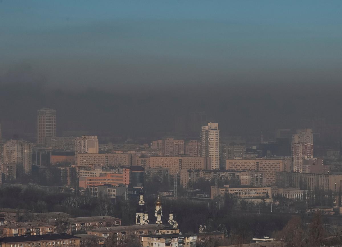 В Киеве зафиксировали ухудшение чкости воздуха / фото REUTERS В Киеве зафиксировали ухудшение чкости воздуха / фото REUTERS