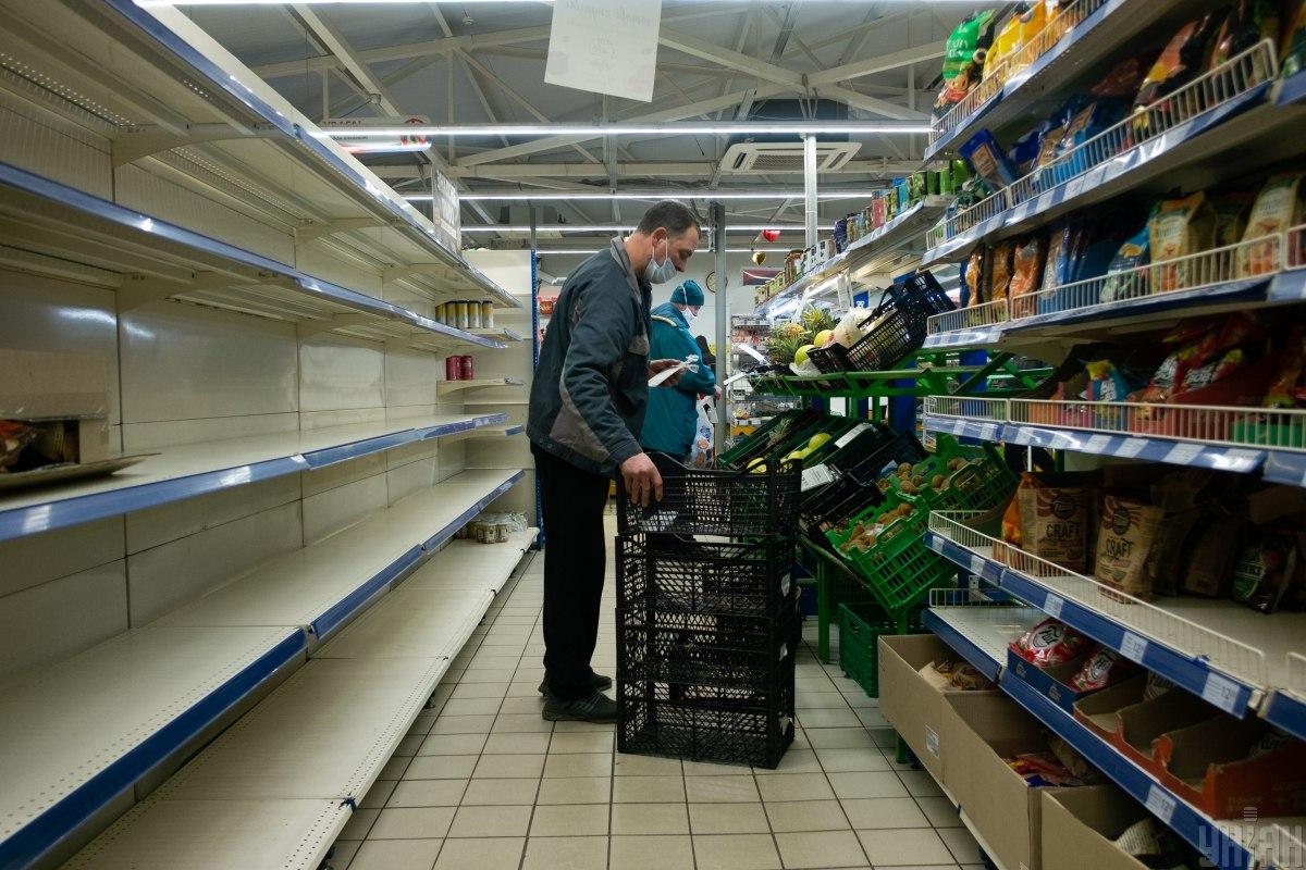 Продают ли в украинских маркетах товары из РФ? / фото УНИАН Продают ли в украинских маркетах товары из РФ? / фото УНИАН