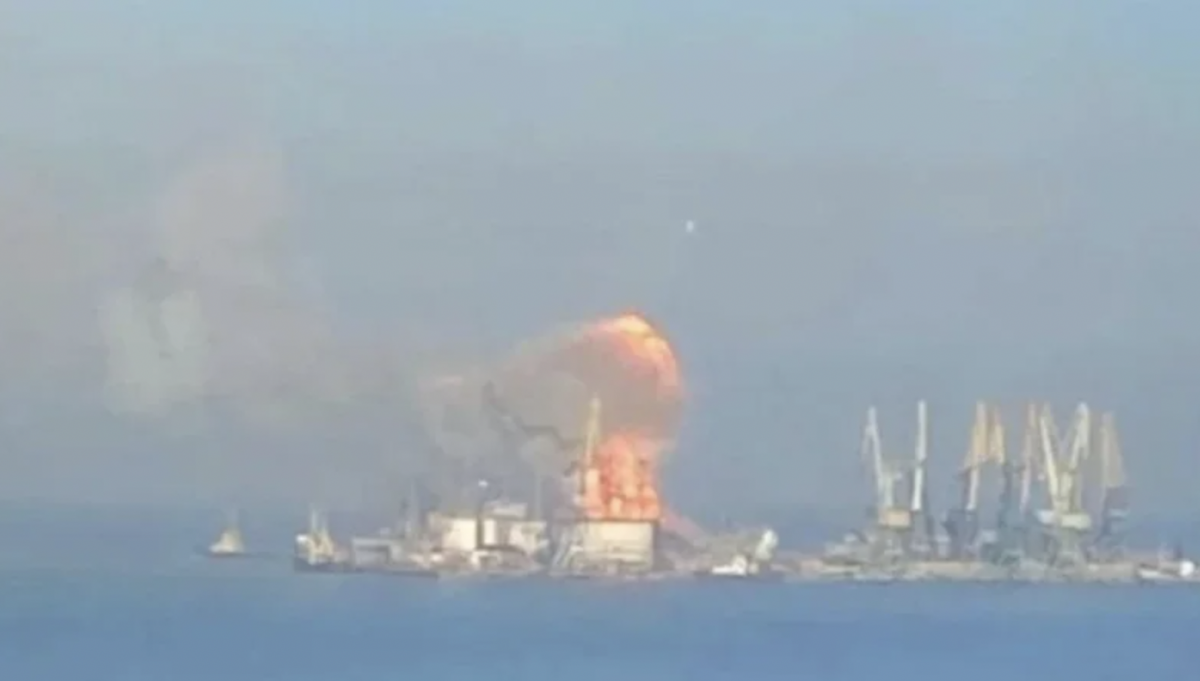 В Бердянске уничтожили российский десантный корабль / фото ВМС ВСУ