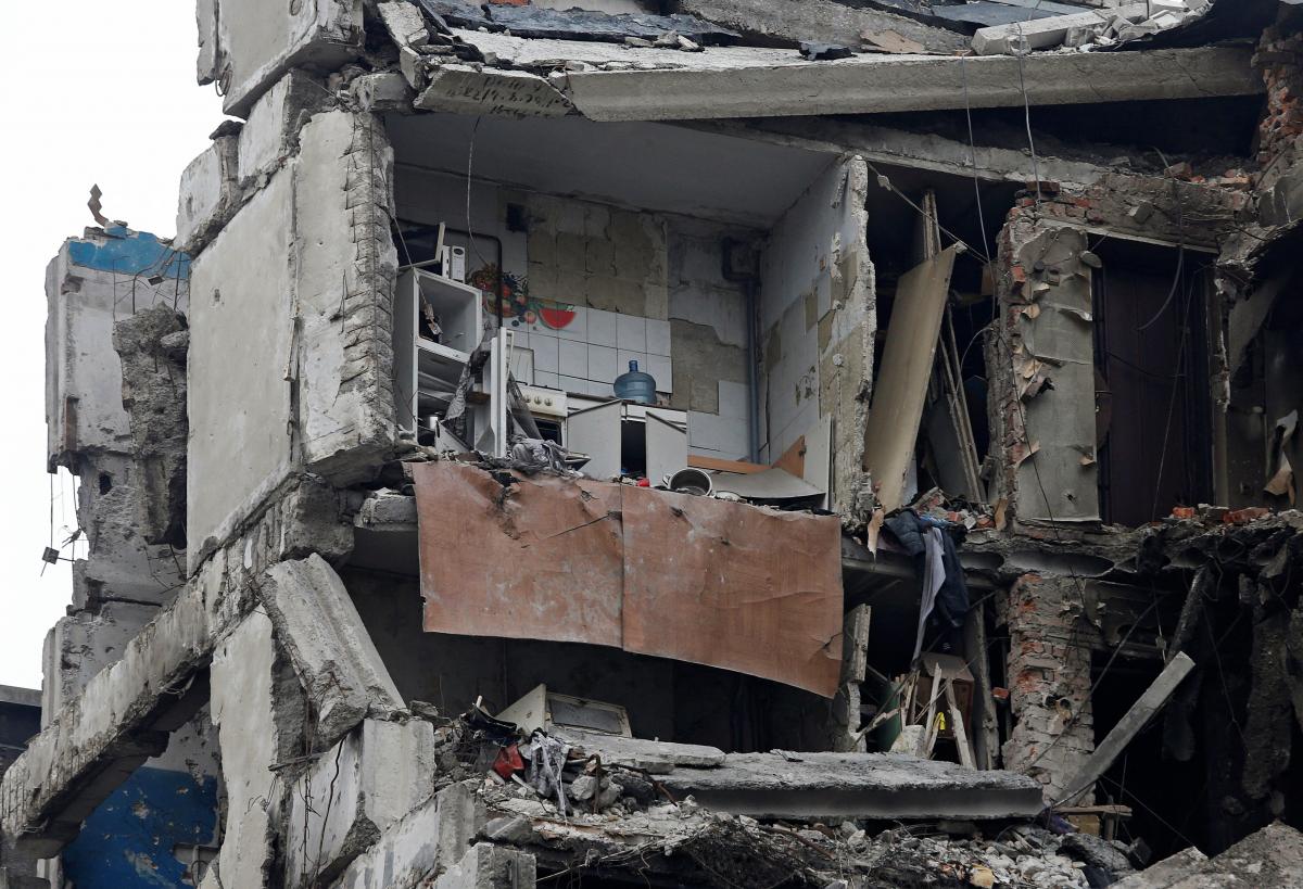 В Мариуполе было повреждено 90% жилых домов / фото REUTERS