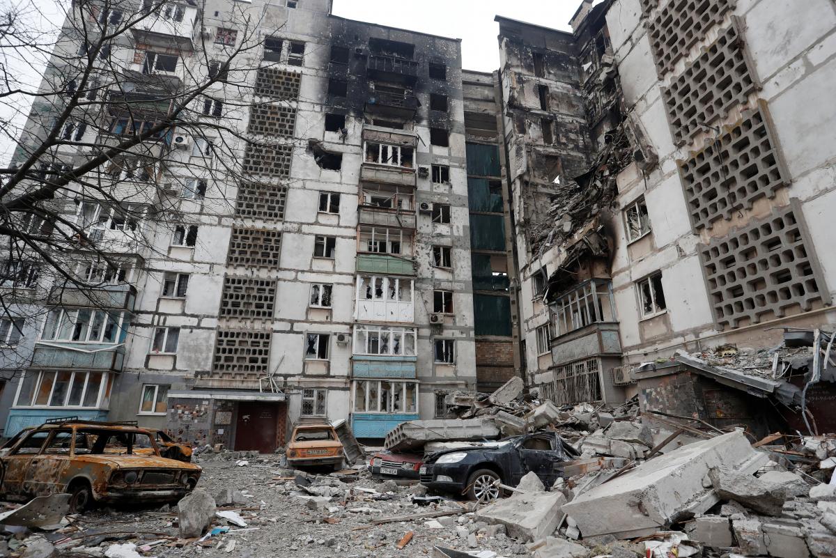 Мариуполь после вторжения россиян / фото REUTERS
