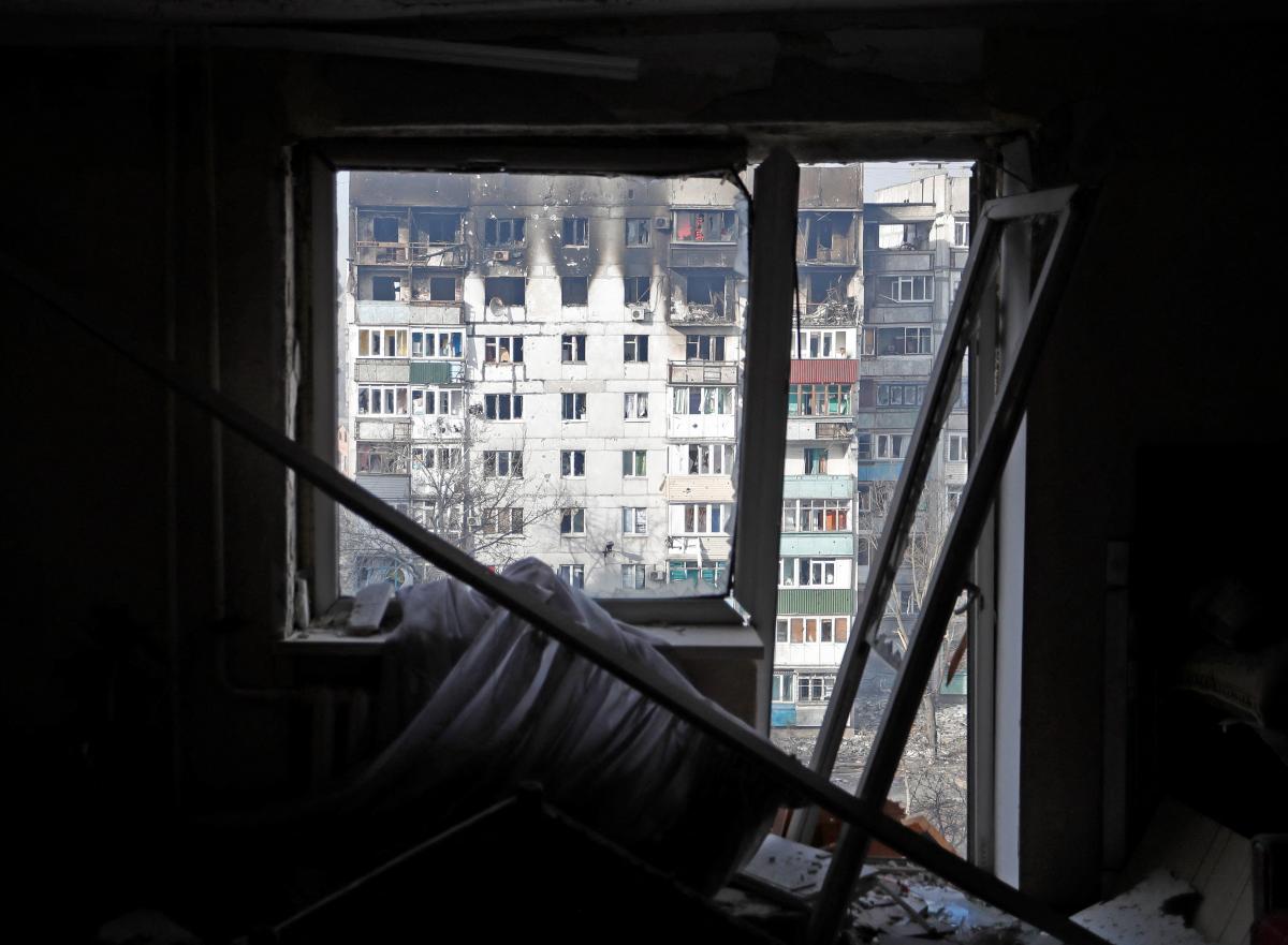 Маріуполь став одним з українських міст-мучеників війни / фото REUTERS