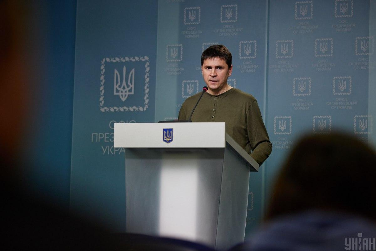 Подоляк нагадав РФ, що Україна може звільнити Крим, використовуючи будь-які інструменти / фото УНІАН