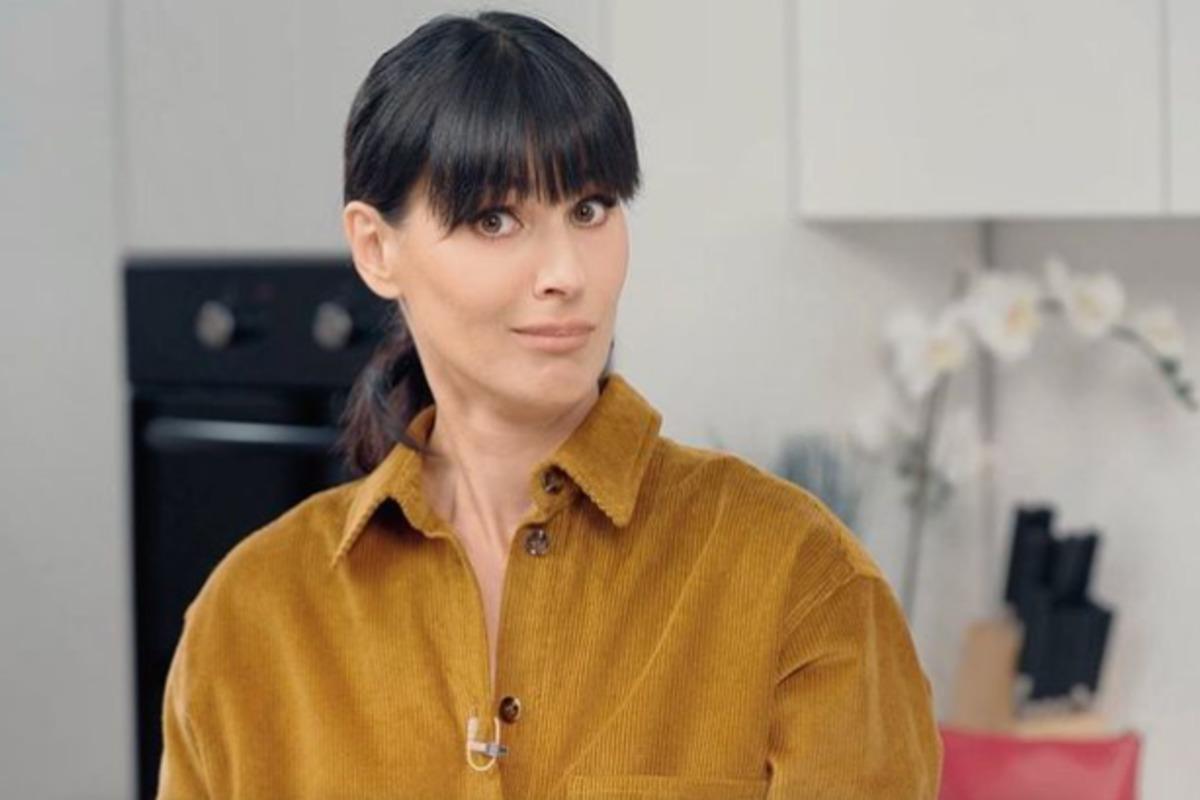 Мария Ефросинина рассказала, как в детстве у нее дома выключали свет для экономии / instagram.com/mashaefrosinina Мария Ефросинина рассказала, как в детстве у нее дома выключали свет для экономии / instagram.com/mashaefrosinina