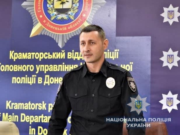 Попов уже стоит на блокпосту оккупантов \ фото Нацполиция Попов уже стоит на блокпосту оккупантов \ фото Нацполиция