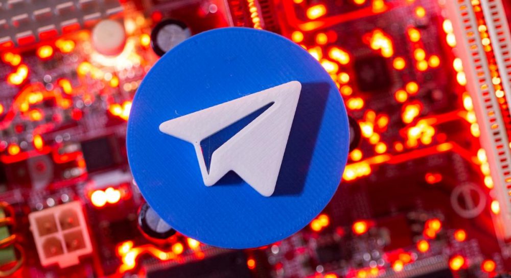 месенджер отримав скляний дизайн і безкоштовні сторіс