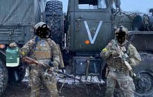 Оккупанты объяснили смысл букв V и Z на российской военной технике
