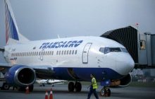 В аэропорту Тель-Авива сигналы российским самолетам подают украинским флагом