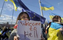 В Чаплинке на Херсонщине российские военные открыли огонь по участникам митинга против оккупации - А. Геращенко