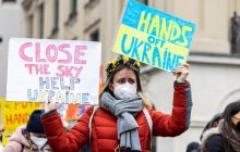 Почти половина украинцев считают достаточной поддержку Украины партнерами - опрос