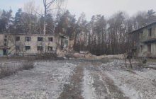 На Сумщині окупанти скинули бомби на дитячий табір (фото, відео)