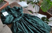 Колишня зв'язкова УПА віддала свою сукню з заслання на маскувальні сітки для ЗСУ (фото)