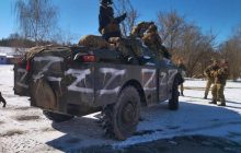 На Луганщине украинские защитники захватили вражескую БРДМ и пленили оккупанта (фото)