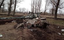 На Киевщине оккупанты, убегая, оставили парадную форму