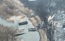 Врагу не дали прорваться в Киев по понтонному мосту возле Гостомеля: спутниковые снимки