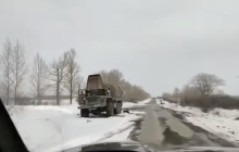 Очевидцы сняли на видео "кладбище" российской военной техники в Харьковской области