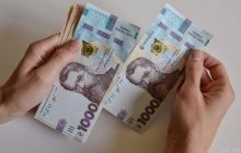 Более 2 тыс. граждан и представителей бизнеса приобрели военные облигации