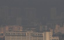 Киян просять зачинити вікна та не виходити на вулицю: що сталося