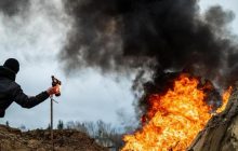 Под Николаевом отважный 78-летний дедушка поджег вражеский "Град" коктейлем Молотова