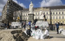 Оккупационной армии не хватает личного состава, чтобы атаковать Киев - Арестович