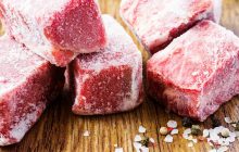 Как заморозить и разморозить мясо: секреты и советы