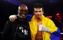 "Путін - вбивця": боксер з Казахстану вийшов на бій з прапором України і висловився про війну