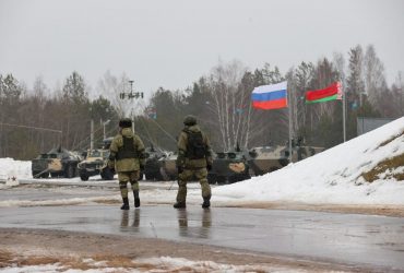 В Гомельской области Беларуси заметили колонны военной техники РФ