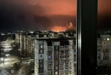 Россия нанесла удар крылатой ракетой Калибр по базе 95-й бригады в Житомире (видео)