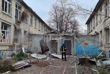 На Луганщині війська Росії обстріляли дитячий садок, там були діти (фото)