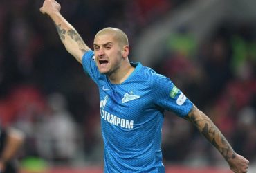 Український футболіст Ракицький розірвав контракт з пітерським Зенітом