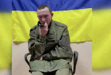 Русские сдаются в плен целыми подразделениями - Монастырский