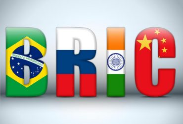 ЮАР обещает иммунитет участникам саммита BRICS, куда собирался Путин, но есть нюанс