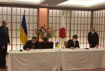 Японія вперше в історії передає Україні засоби захисту для Збройних Сил