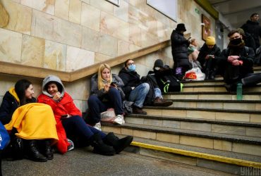 Удари по Києву триватимуть: як потрапити в метро під час комендантської години