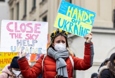 Майже половина українців вважають достатньою підтримку України партнерами - опитування