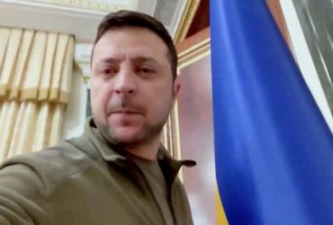 Війна України з Росією: Зеленський розповів про житлову та грошову допомогу переселенцям