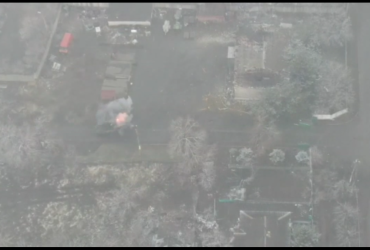 Под Мариуполем бойцы Нацгвардии филигранно уничтожили танк оккупантов: эффектное видео