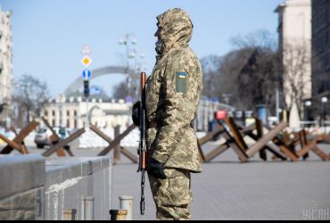 В Україні продовжать строк дії воєнного стану та загальної мобілізації