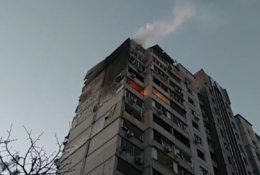 У Києві збита російська ракета зруйнувала багатоповерхівку: є жертви (фото, відео)