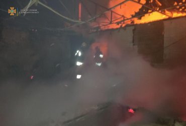 На Сумщині горів житловий сектор після артобстрілу російських окупантів