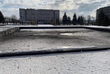 Новые обстрелы на Луганщине: в двух городах разрушены десятки домов, есть жертвы и раненые