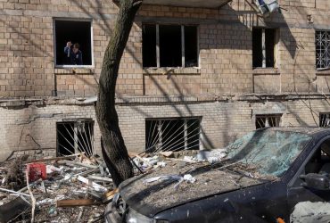 В Киеве более 70 жилых домов повреждены в результате обстрелов оккупантами