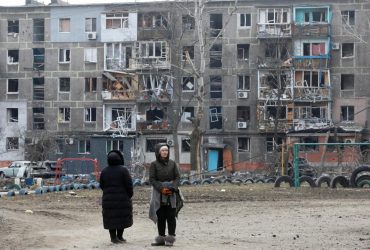 Правила безпеки під час обстрілів: що робити в будинку, машині і на вулиці