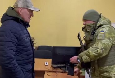 Пограничники вручили послу Беларуси 30 сребреников за измену (видео)