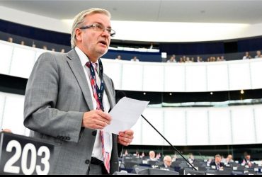 Немецкий европарламентарий предлагает полный запрет поставок товаров двойного назначения в РФ