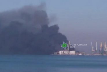 Російські кораблі тікають з окупованого Бердянська - А. Геращенко