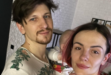 Певица MamaRika рассказала, как с сыном на руках бежала из-под обстрелов возле Гостомеля